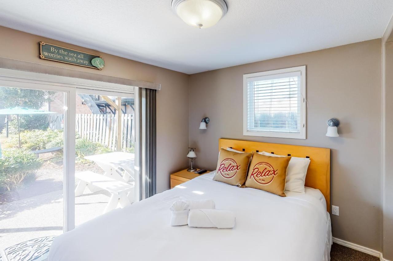 Sandals Inn | Oceanside Cabana Cannon Beach Exteriör bild