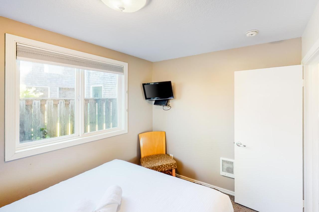 Sandals Inn | Oceanside Cabana Cannon Beach Exteriör bild