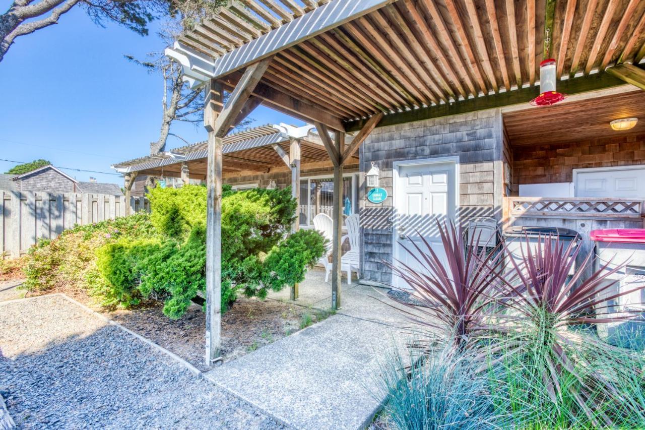 Sandals Inn | Oceanside Cabana Cannon Beach Exteriör bild